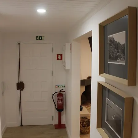 Апартаменты Holiday Cascais Apartment Кашкайш